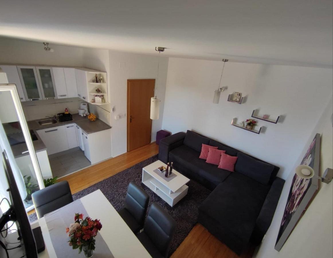Banići Apartments Kola מראה חיצוני תמונה
