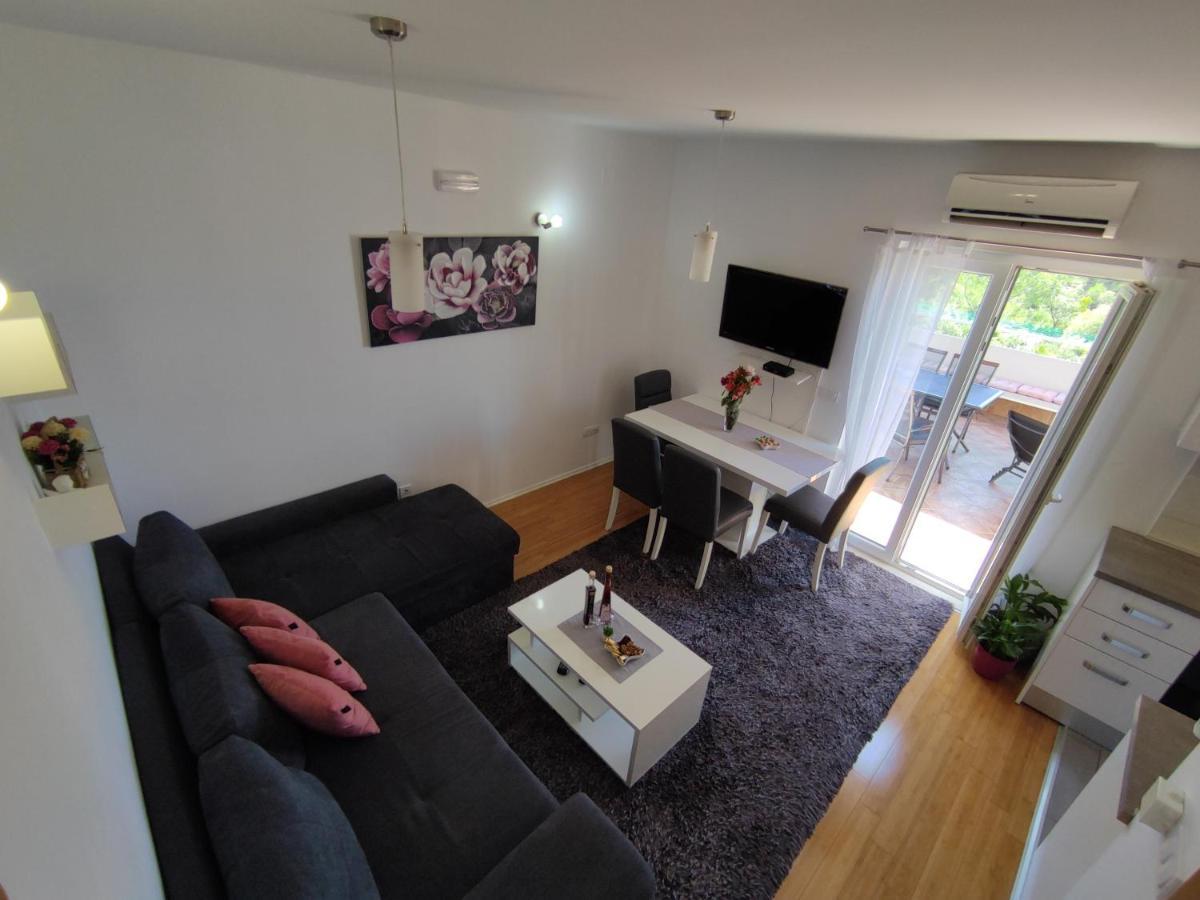 Banići Apartments Kola מראה חיצוני תמונה