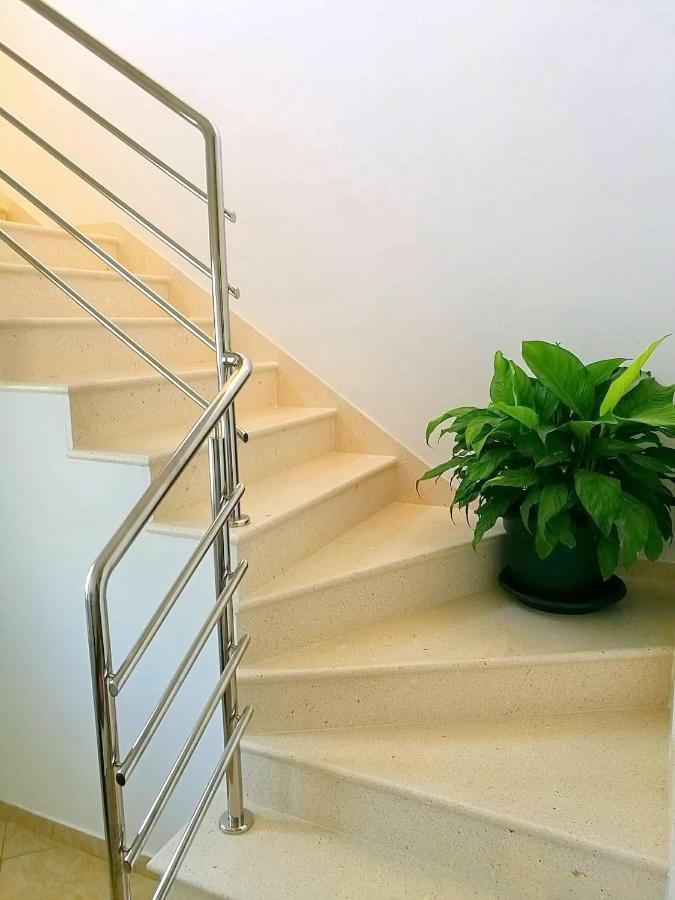 Banići Apartments Kola מראה חיצוני תמונה