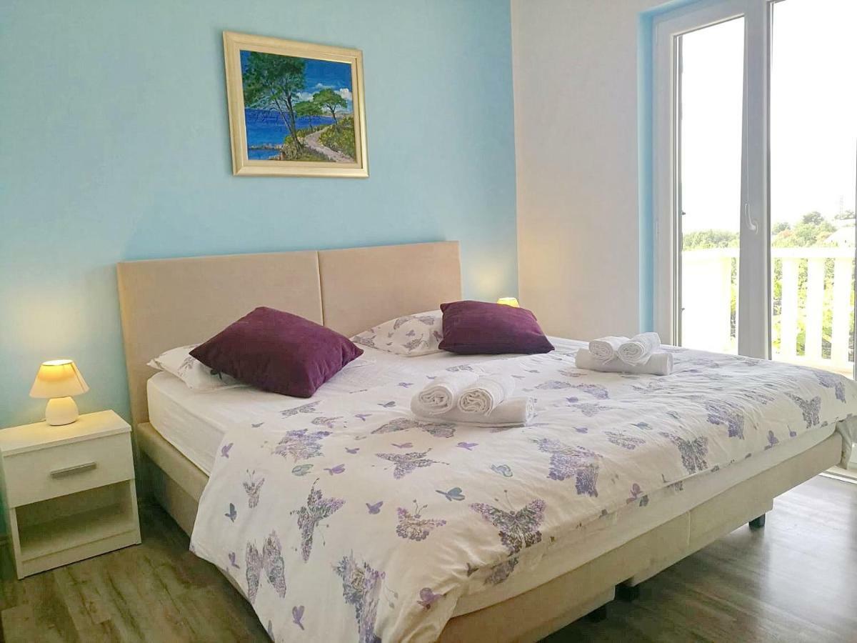 Banići Apartments Kola מראה חיצוני תמונה